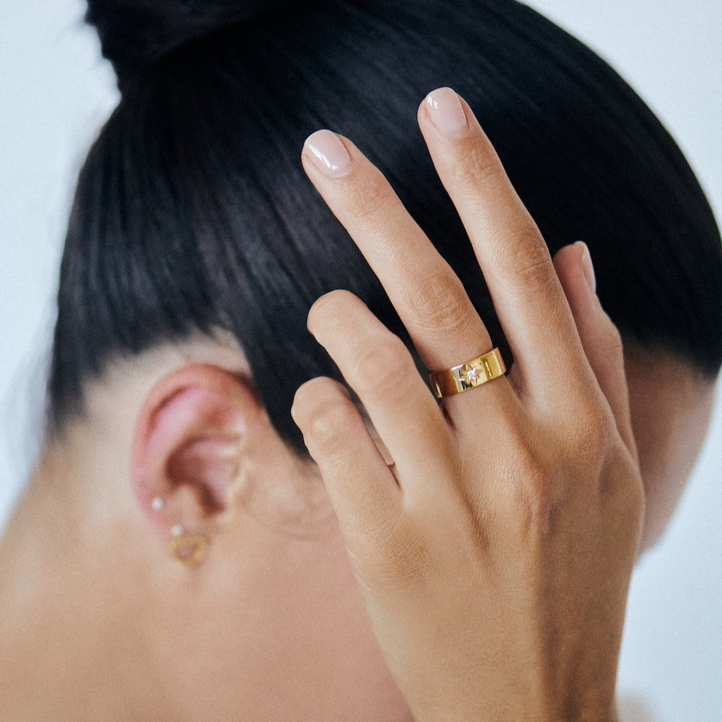 Ari Gold Ring