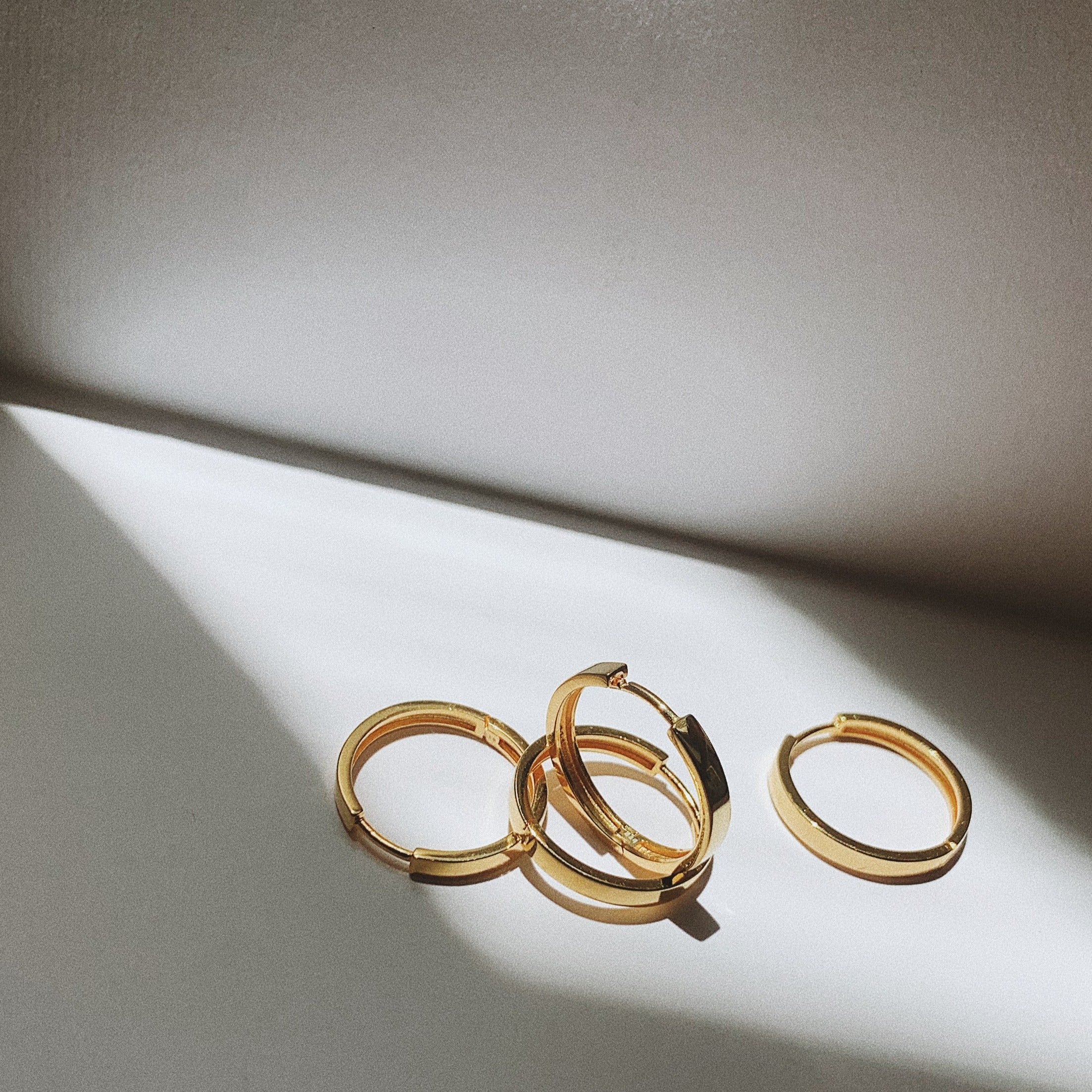 Bare Gold Hoops