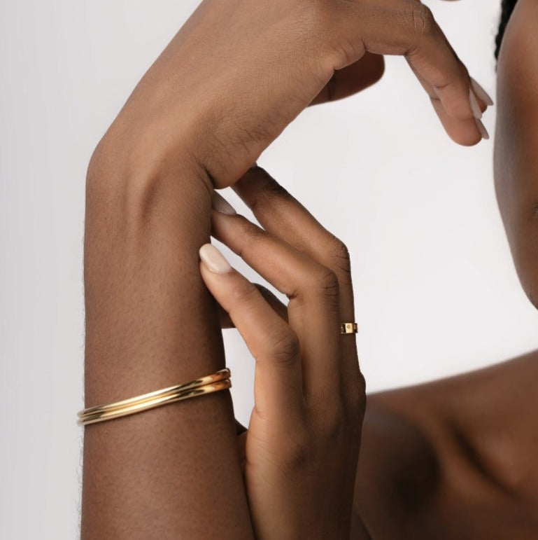Esq Signature Gold Bangle