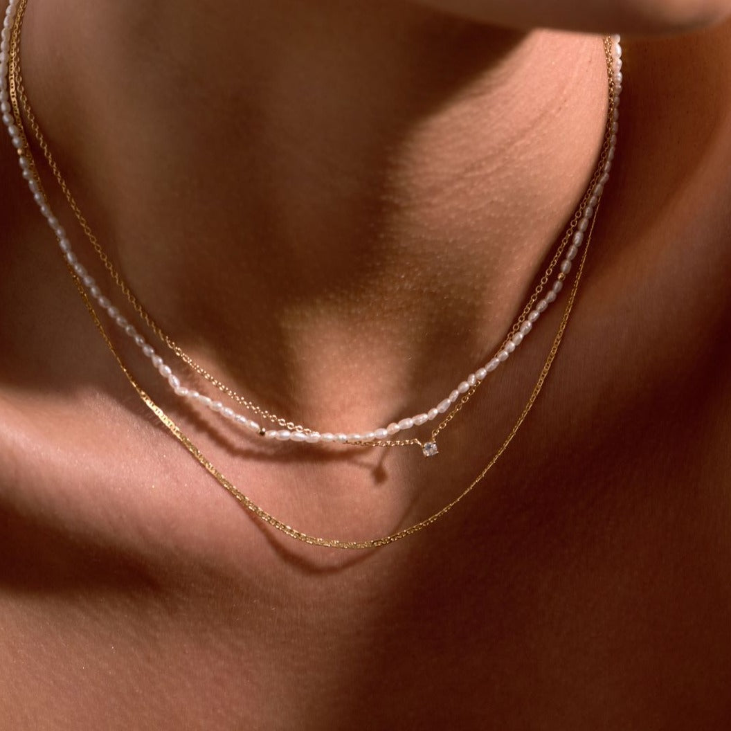 Claw-set Round Cubic Zirconia Gold Necklace