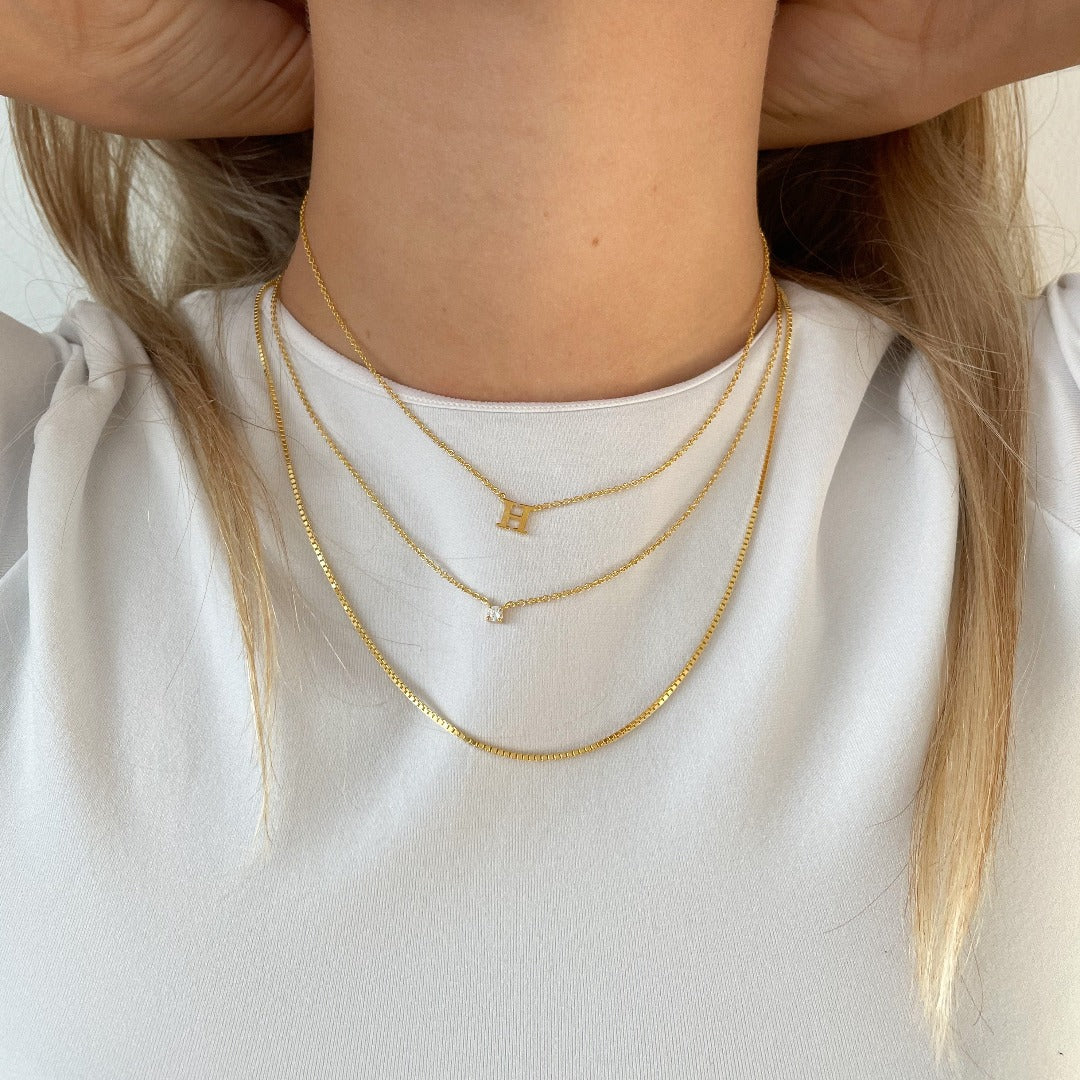 Classic Baby Initial Necklace – 18K gold plated