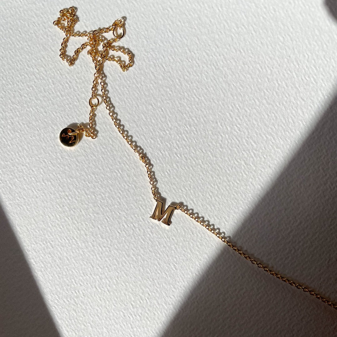 Classic Baby Initial Necklace – 18K gold plated