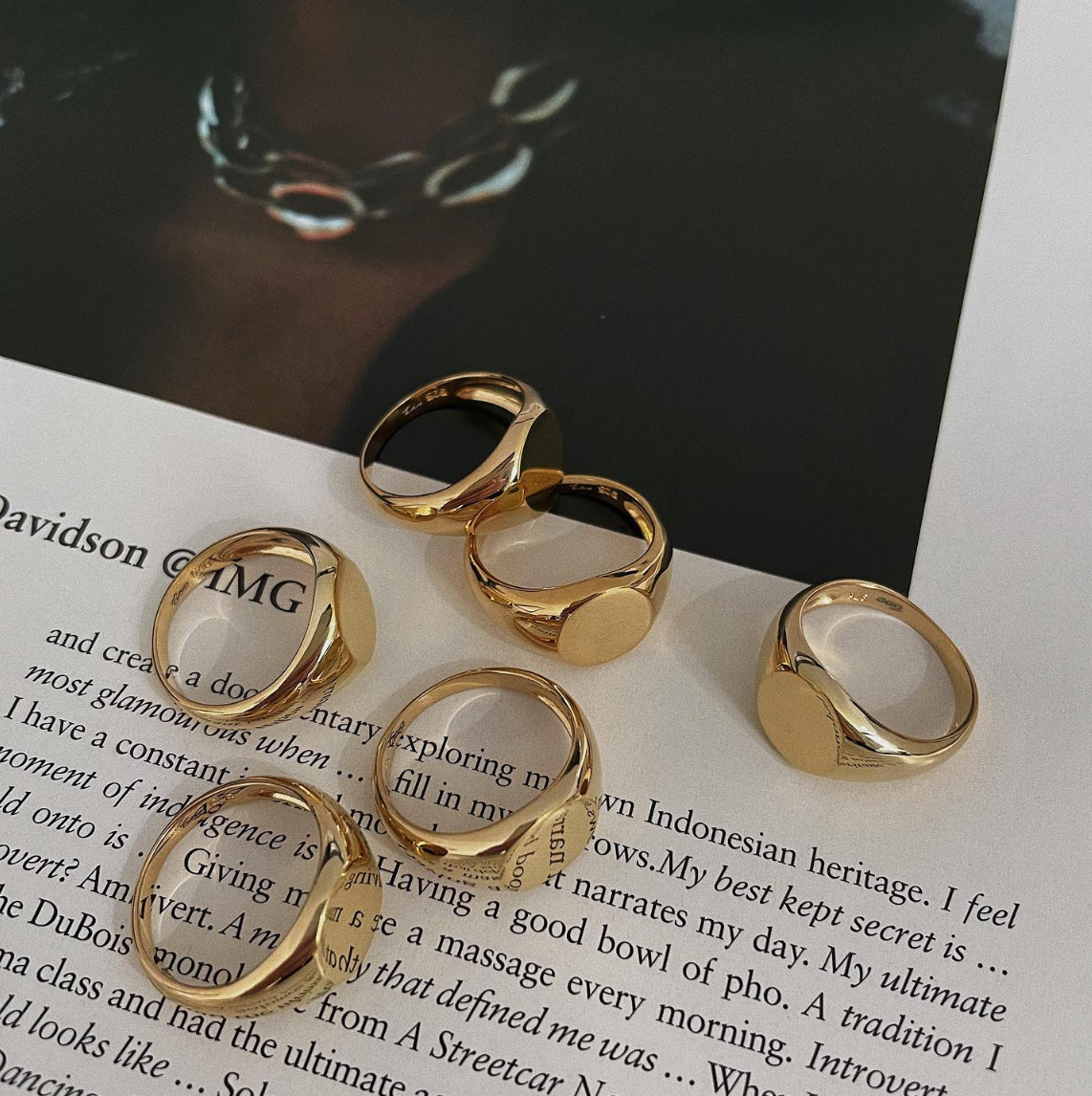 Oval Gold Signet Ring