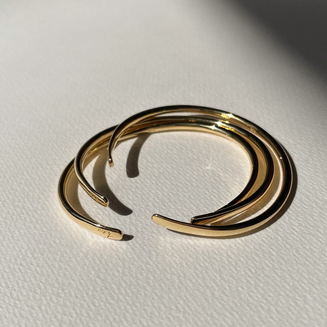 Esq Signature Gold Bangle